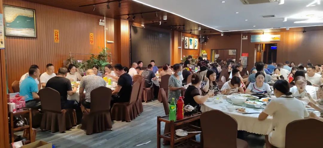 新品爆款上線，現(xiàn)場熱鬧非凡，展會持續(xù)進行中！